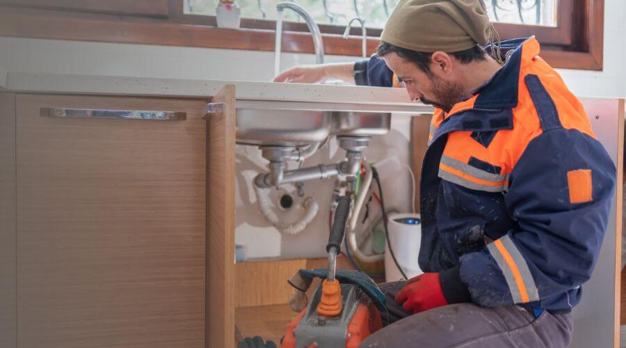 Professional expert plumbing services in Roe, AR